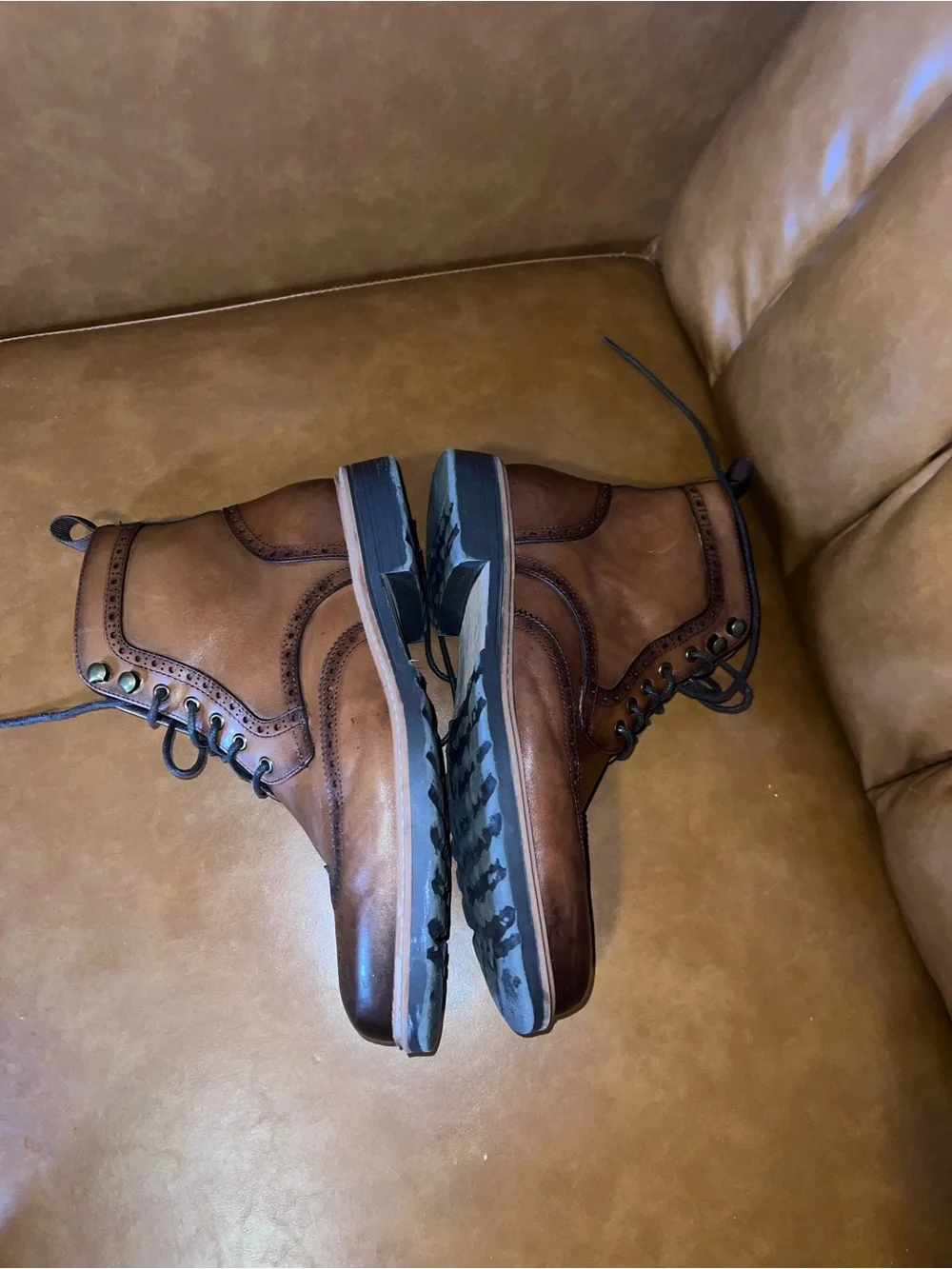 Jonsen Milan vegan leather wingtip derby boots men’s size 10-10.5